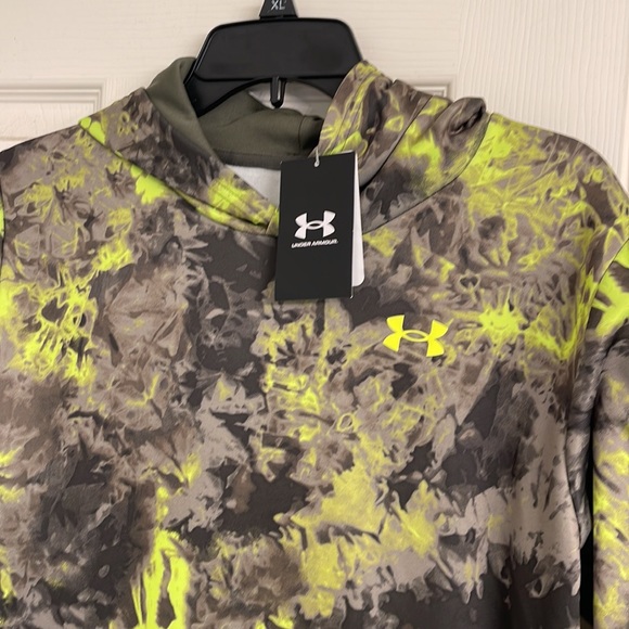 Under Armour Hoodie - Picture 7 of 11